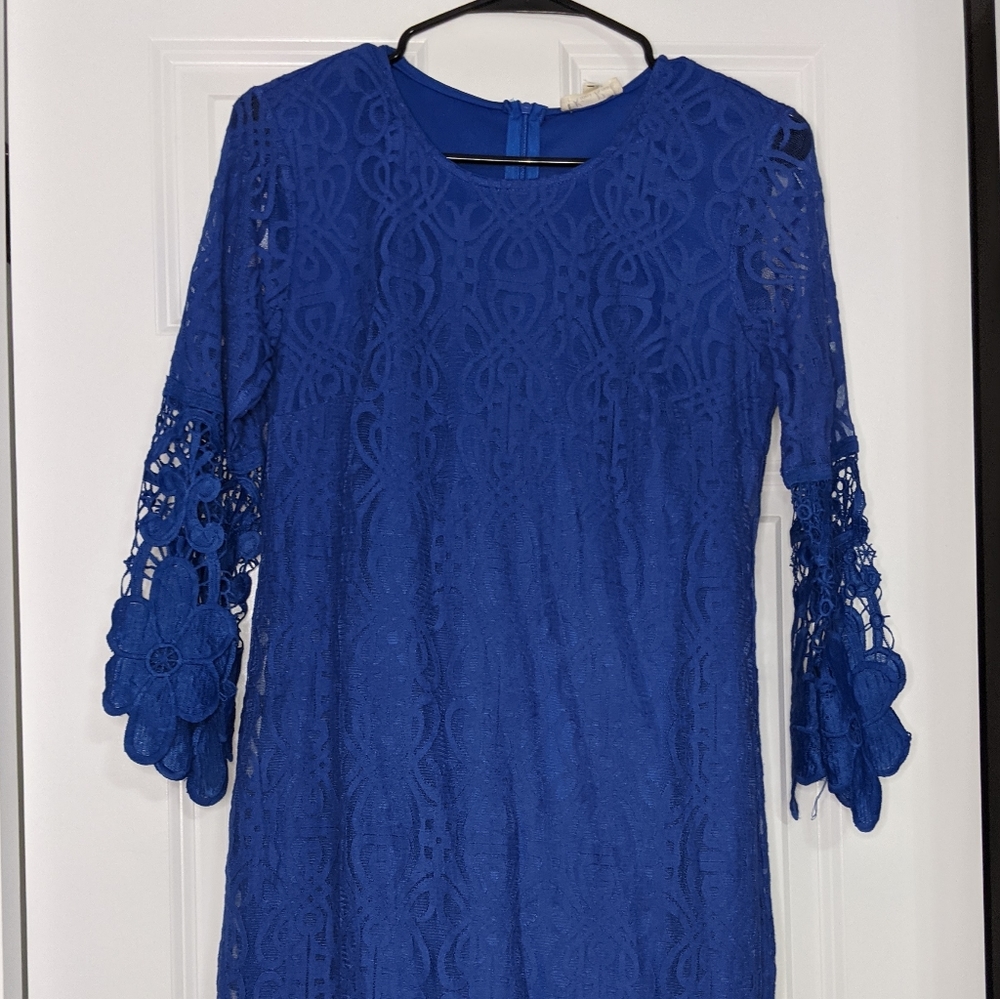 Blue dress